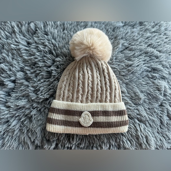 Beige Moncler pom pom beanie - Picture 1 of 3